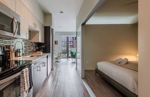 Pioneer Square Apartment | The Astra Suite | Pioneer Sq Gem