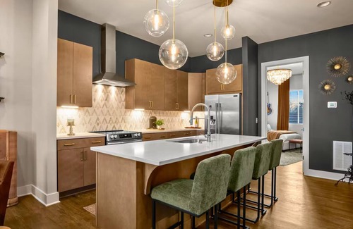 Talbot's Corner House | The Atelier House - Four Bedroom House, Sleeps 10
