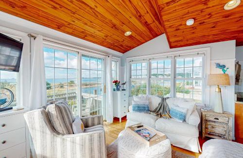 West Yarmouth Hotel | The Atlantic