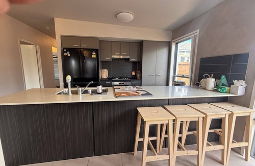 Mango Hill House | The Atlier Guest Room - Stay at Mangohill