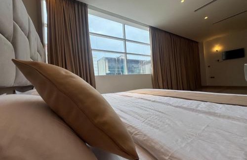 Kollupitiya Hotel | The Auresta Colombo