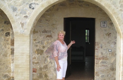 Corbara Apartment | The authentic Italy Casa Stella, at Orvieto in Umbria. 2 apartments w/pool!