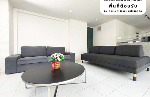 Ayutthaya Hotel | The Avail