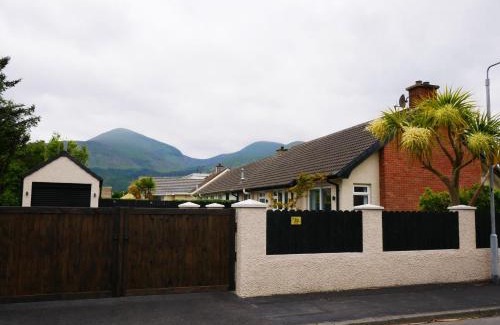Newcastle House | The Avenue