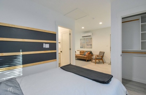 Abilene House | The Aviator's Guesthouse