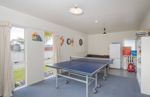 Whangamata House | The Bach - Whangamata Holiday Home