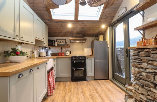 Kendal Cottage | THE BADGER'S SHACK in Garnett Bridge, Longsleddale. Near Kendal