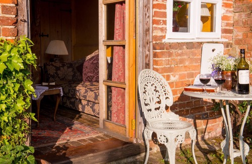 Sudbury Cottage | The Bakery – The honeymooners favourite, romance and character in the countryside.
