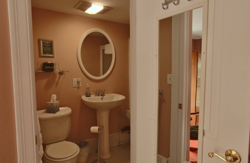 Meredith House | The Ballard House Inn