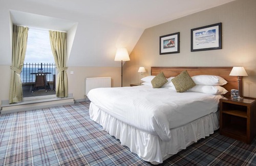Seahouses Hotel | The Bamburgh Castle Inn - The Inn Collection Group