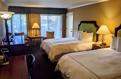 Historic Downtown District Hotel | The Bard's Inn, BW Signature Collection by Best Western