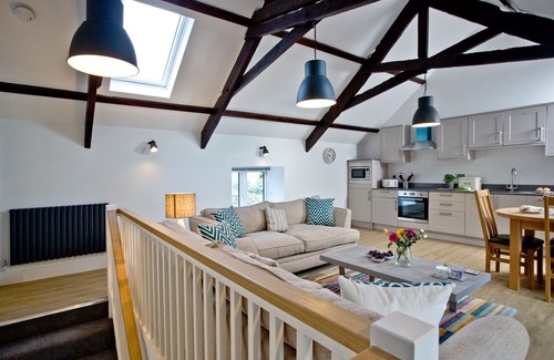 Torcross Cottage | The Barn, 21 At The Beach - a cottage that sleeps 4 guests in 2 bedrooms