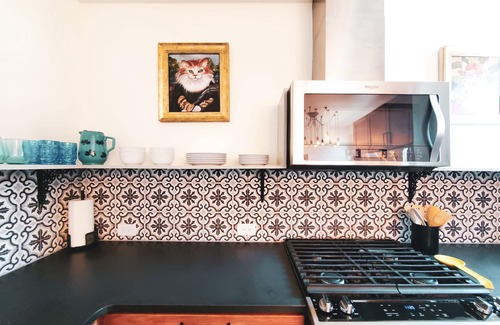 Washington Park West House | The BARN - a private guesthouse