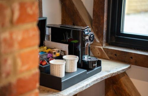 Abbess Roding Bed & Breakfast | The Barn at Chart Hills