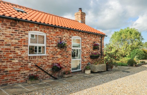 York Cottage | THE BARN AT ORCHARD FARM, character holiday cottage in York