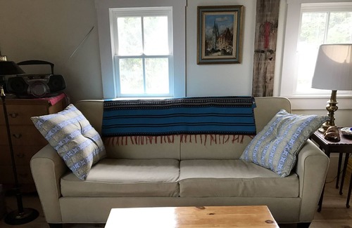 Round Pond Apartment | The Barn at Round Pond