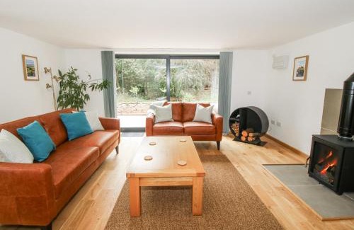 Bishops Castle House | The Barn