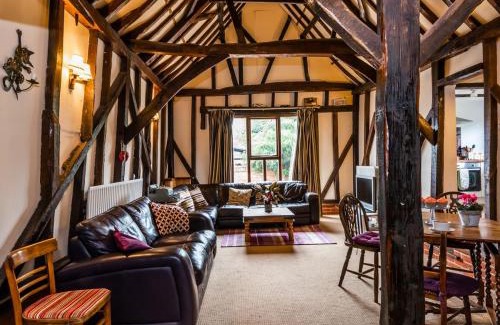 Coltishall House | The Barn