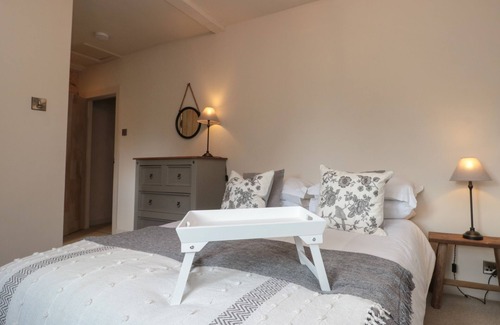 Scawton House | THE BARN, pet friendly, character holiday cottage in Stillington
