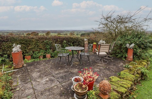 Capheaton Cottage | THE BARN, pet friendly, character holiday cottage in Ponteland