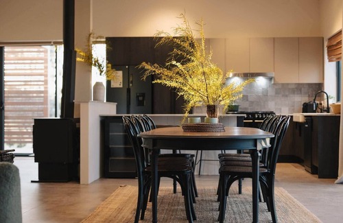 Broke House | The Barn @ The Charles at Broke Hunter Valley Luxury