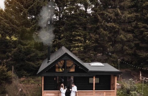 Balfron Apartment | The Barn, two bedroom, two-storey accommodation