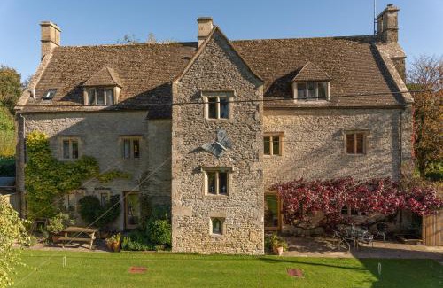 Aldsworth House | The Barracks