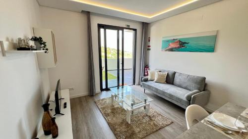 Ponta do Sol House | The Barreto's Clive