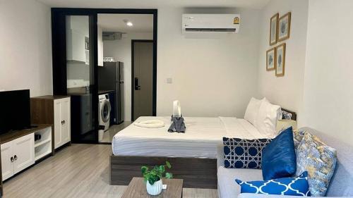 Phuket Apartment | The Base - New Studio Great location, shared Pool