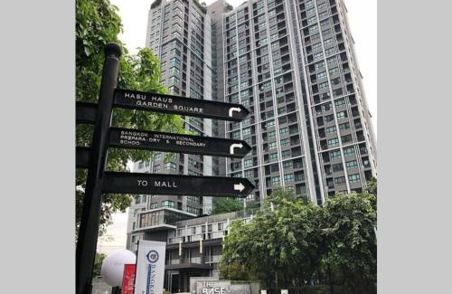 Phra Khanong Nuea Apartment | The Base Park East - Bangkok Sukhumvit 77