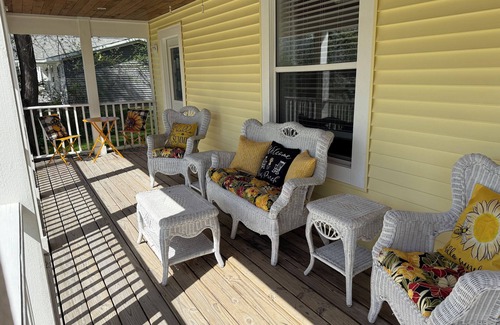 Elk Rapids House | The Bay Breeze. In Village of Elk Rapids. Walk to Festivals, Beach Park & Town
