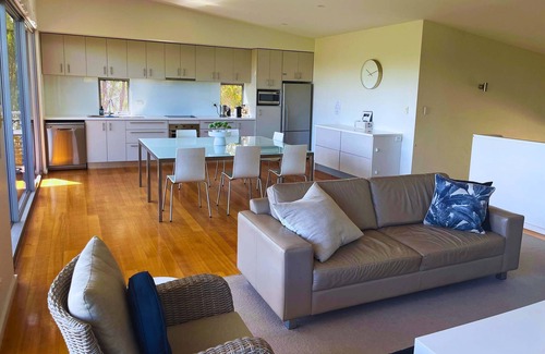 Yallingup House | The Beach Box, Yallingup