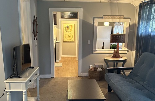 West Irondequoit Cottage | The Beach Cottage Hideaway