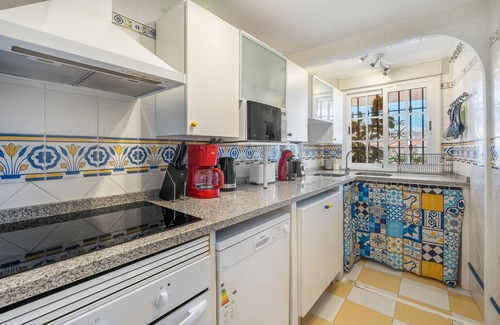 Salobrena Apartment | 'The Beach House at Playa Salobreña' front line beach views, Pool, Garden, Terrace & Wi-Fi