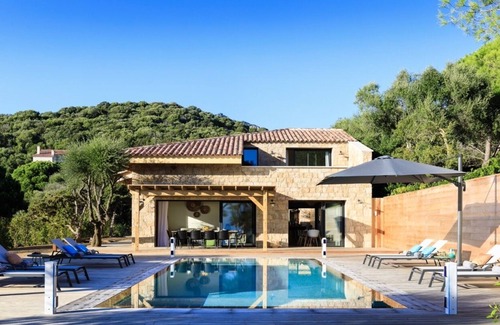 Olmeto Villa | The Beach House - Five Bedroom Villa, Sleeps 10