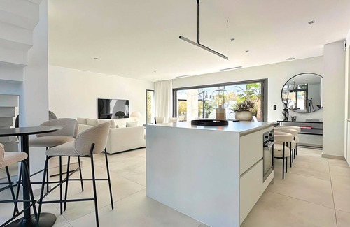 Le Grau-dʼAgde House | THE BEACH HOUSE