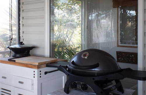 Patonga Apartment | The Beach House, Luxury Beachfront