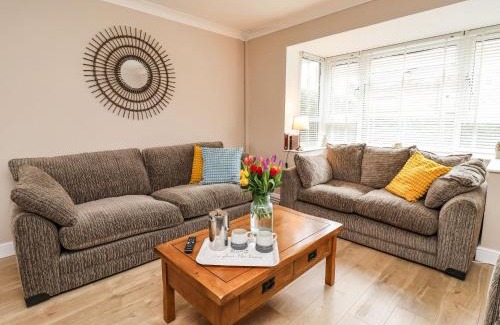 Hornsea House | The Beach Huts