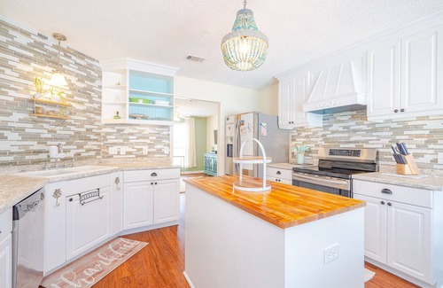 Pensacola House | The beach is calling at Coral Creek Beach Haven