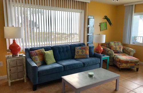 Fort Walton Beach Condo | The Beach is your back yard!