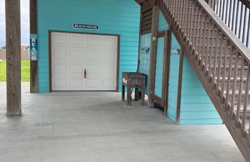 Crystal Beach House | The Beach Nac Shack