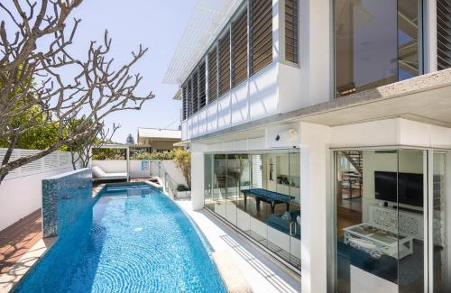 Sunshine Beach House | The Beach Shack: Getaway on Sunshine Beach