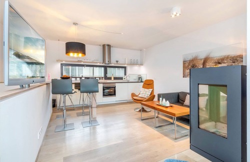 Sellin Apartment | the beach villa - beach villa sundeck