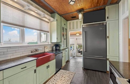Upper Grand Lagoon House | The Beaches Be Crazy! Pool, Hot Tub & Game Room!