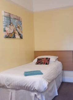 Redcar Bed & Breakfast | The Beacon Hotel