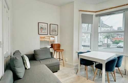 Downtown Tulsa Apartment | The Beacon Loft/Modern 1BR Downtown Apartment