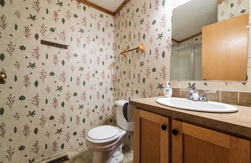 Neillsville Cabin | The Bear Cabin at the Riviera Resort in Neillsville, Wisconsin!
