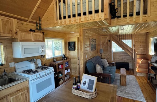 Kalispell Cabin | The Bear Den on Foys Lake in beautiful Kalispell, MT!