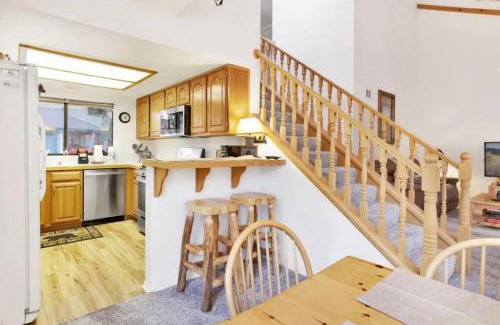 Moonridge Villa | The Bear Meadows Townhome! Walk to Bear Mountain!