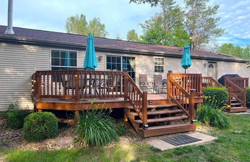 Spring Brook House | The Bears Den @ Spring Brook Resort